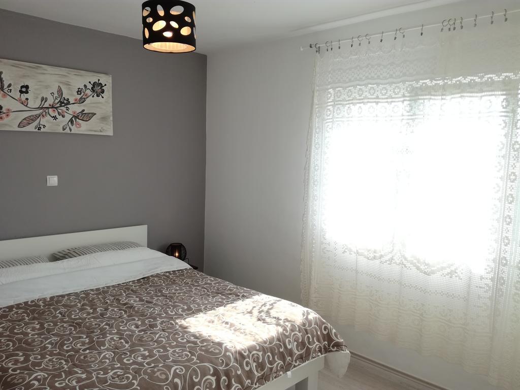 Guest House Dragic - Anex Zadar Bagian luar foto
